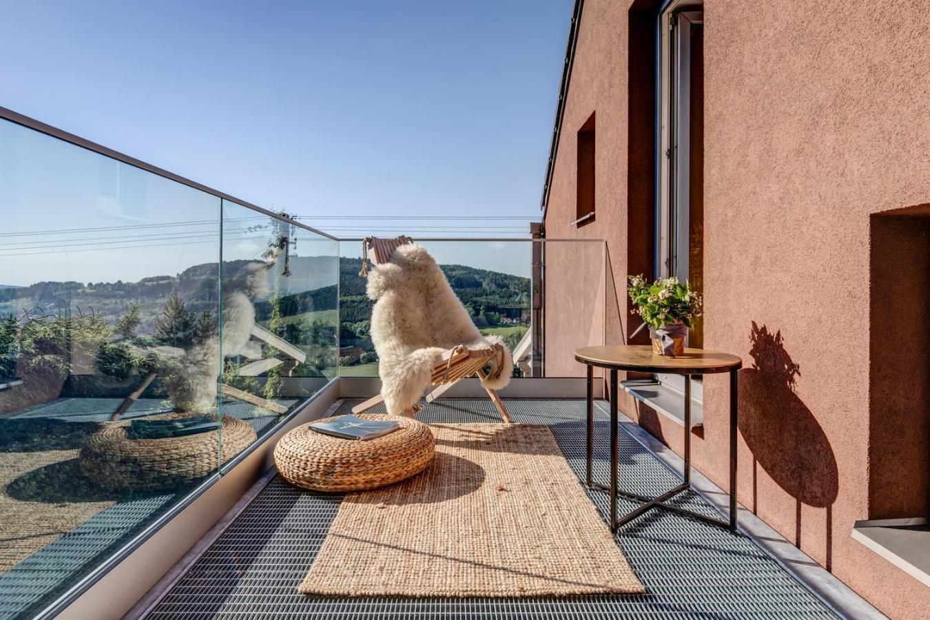 Wellness Apartmany Cesky Raj & Biokolna Lomnice nad Popelkou ภายนอก รูปภาพ